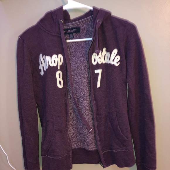 Sweatshirt bundle! - Picture 3 of 5